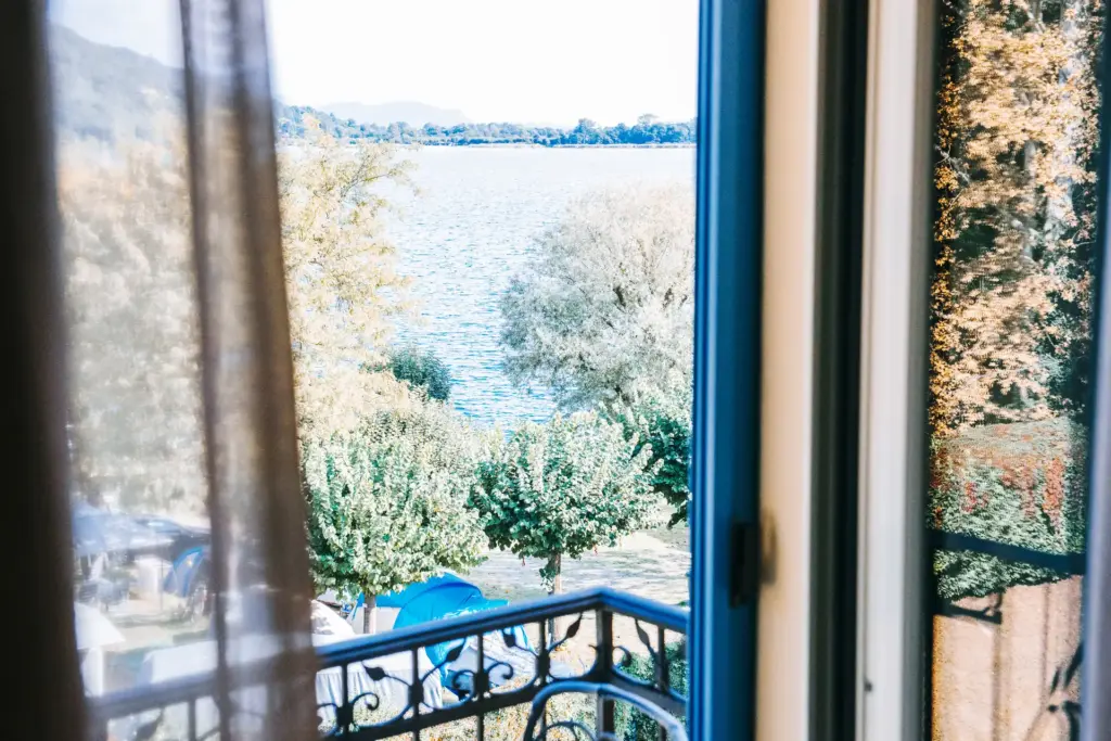 vista-lago-laterale-2